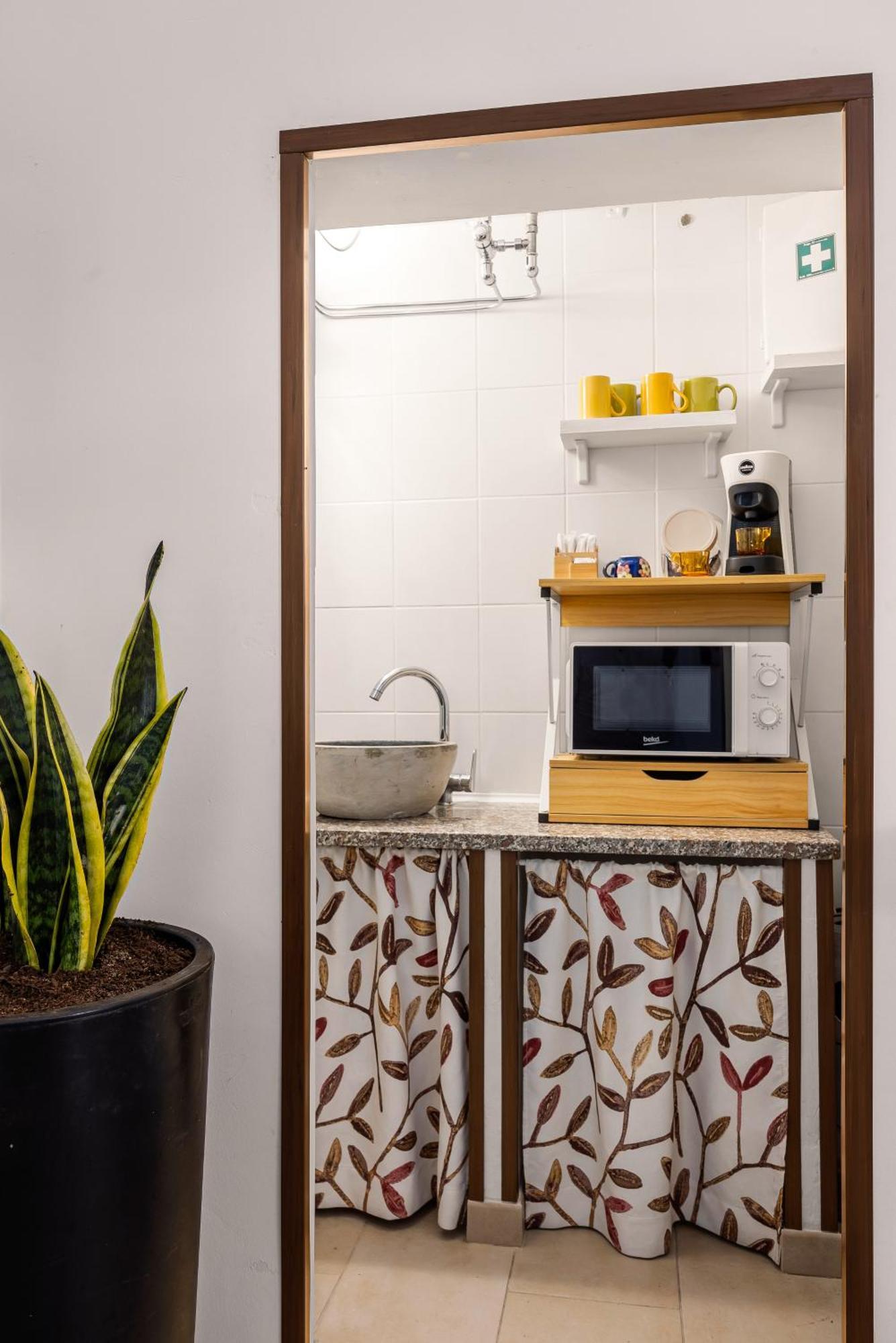 Madre Terra Apartment & Rooms Terrasini Exterior photo