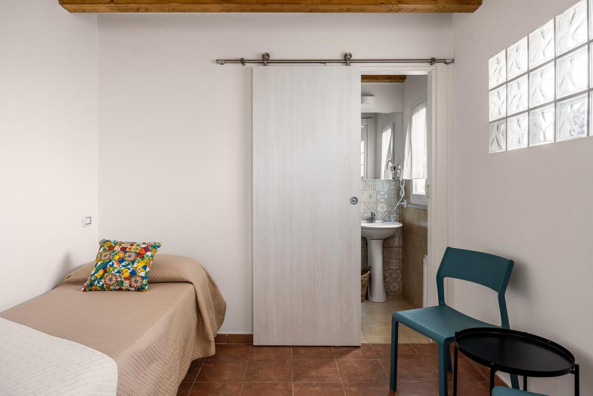 Madre Terra Apartment & Rooms Terrasini Exterior photo