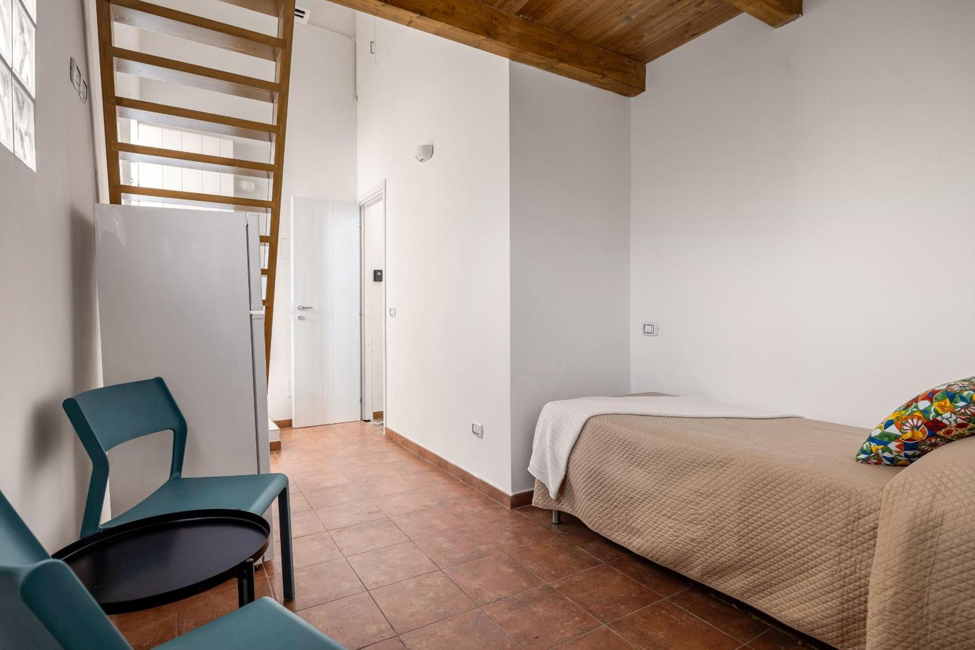Madre Terra Apartment & Rooms Terrasini Exterior photo