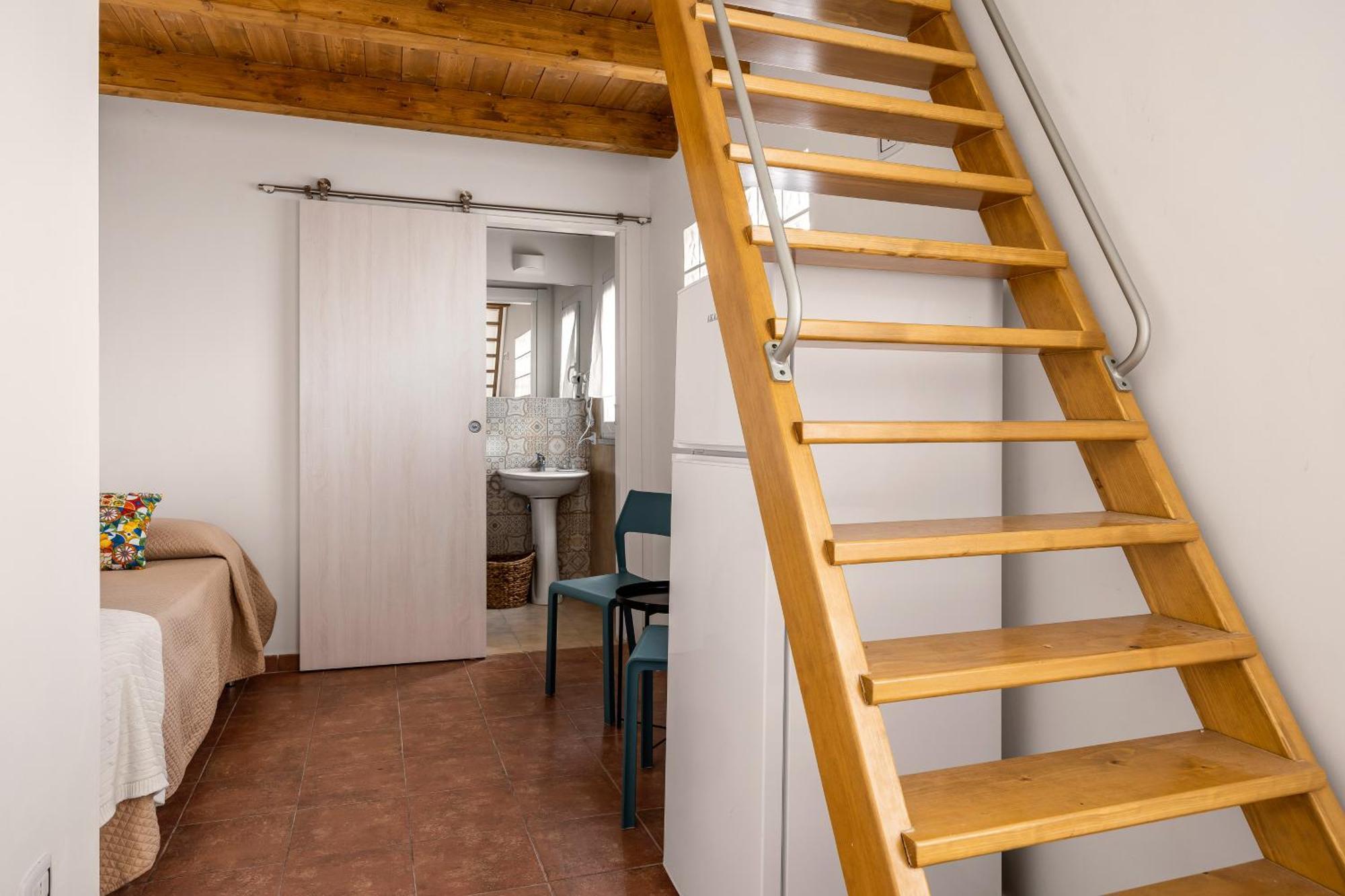 Madre Terra Apartment & Rooms Terrasini Exterior photo